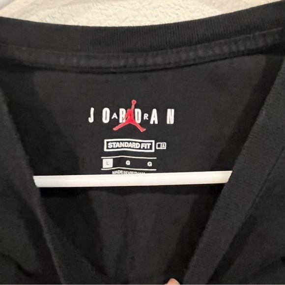 Jordan Air Jordan black graphic t with red flame detail size medium - Picture 5 of 9